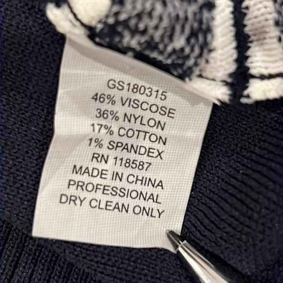 ⭐️ Grey Jason Wu Striped Sweater Medium - Picture 3 of 6